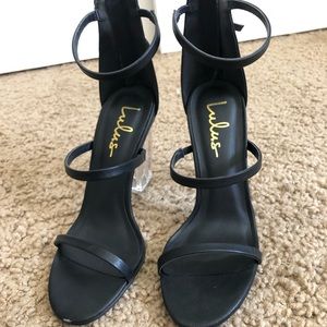 3 strap black and clear heel! 🖤
